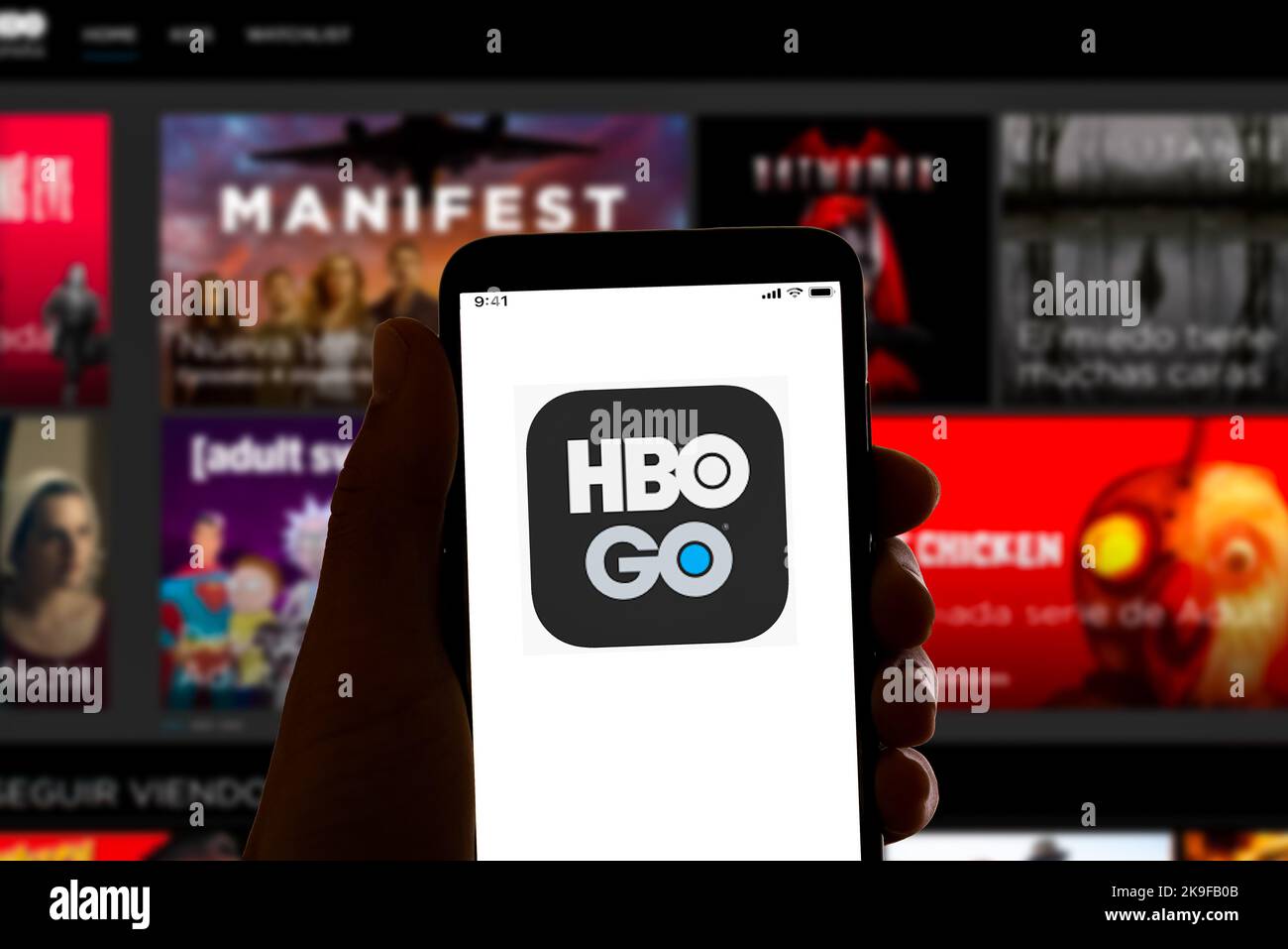 In dieser Abbildung ist das HBO-Logo der Streaming-App auf dem Bildschirm eines Mobiltelefons zu sehen. Stockfoto