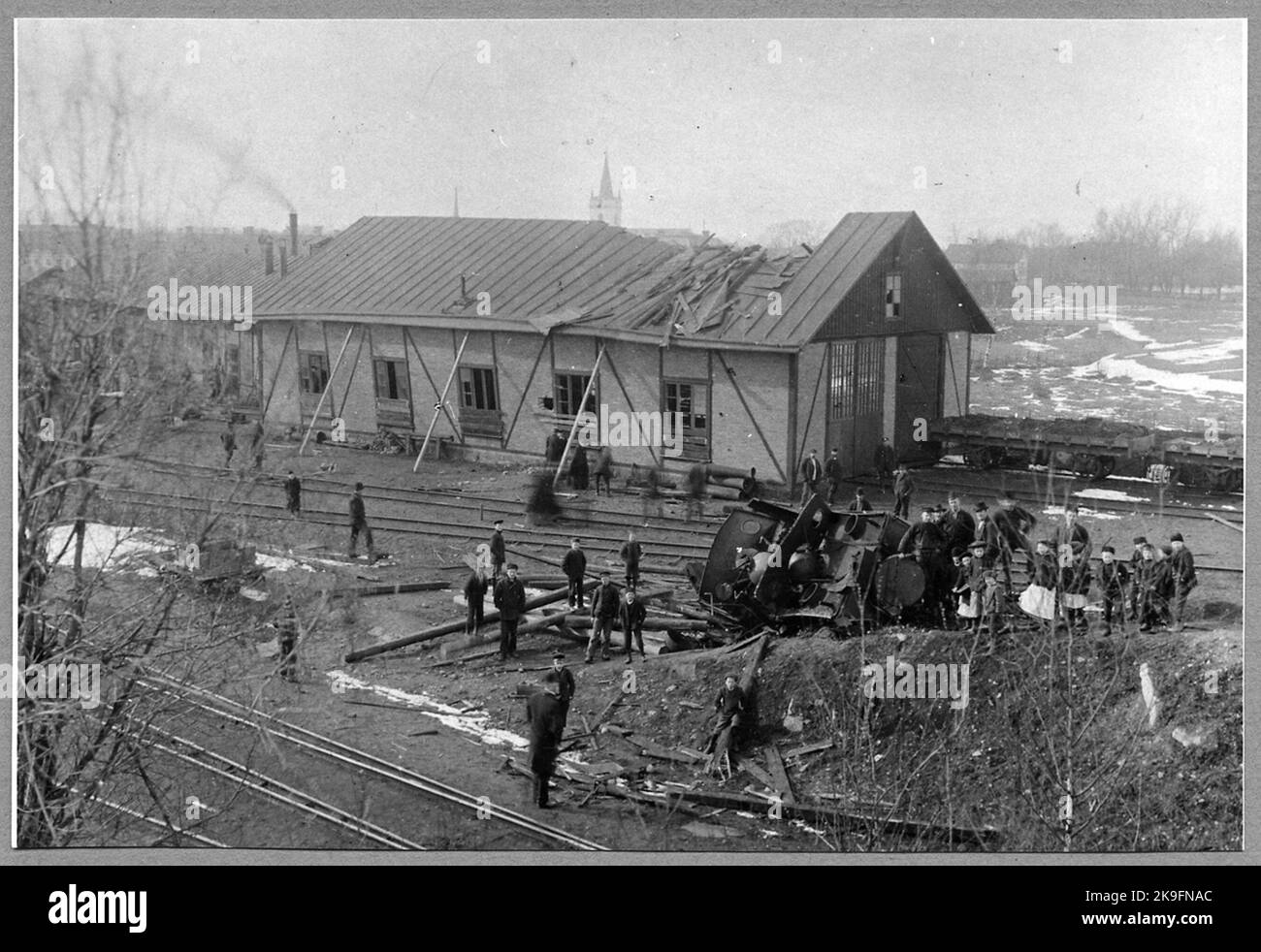 Nässjö-Oskarshamns Railway, noj Lok 1 'Hultenheim' nach einer Explosion des Dampfkessels. Die Lokomotive wurde wegen schwerer Verletzungen verschrottet. Stockfoto