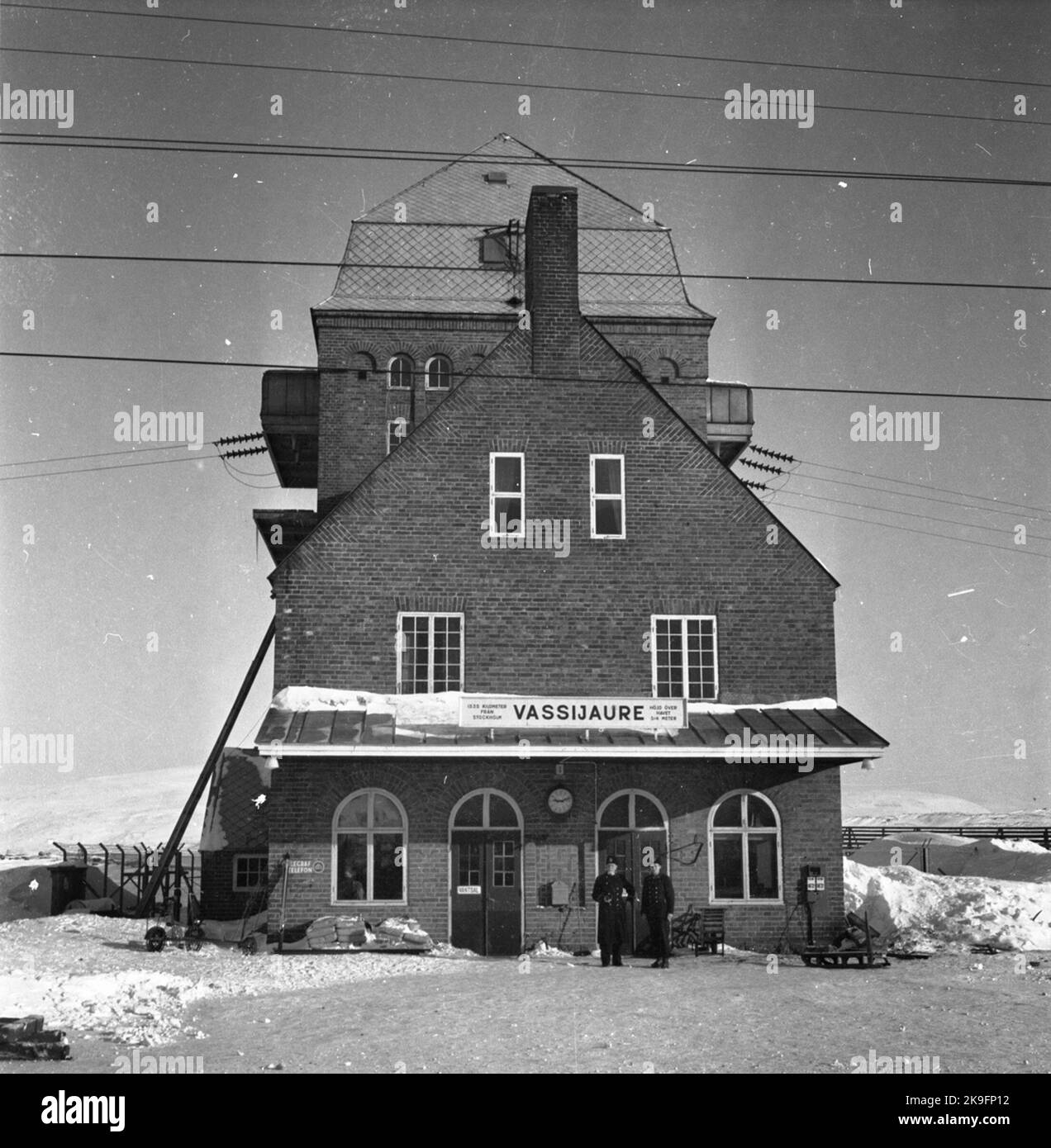 Der Bahnhof wurde 1902 erbaut. Im Zusammenhang mit der Elektrifizierung der Strecke wurde der Bahnhof 1913 in das neu errichtete Trafohaus verlegt. Ziegelgebäude. Stockfoto