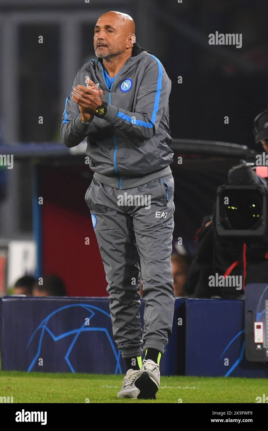 Neapel, Italien. 26. Oktober 2022. Luciano Spalletti Manager des SSC Napoli während des UEFA Champions League-Spiels zwischen SSC Napoli und dem Rangers Football Club im Diego Armando Maradona Stadium (Bildnachweis: © Agostino Gemito/Pacific Press via ZUMA Press Wire) Stockfoto