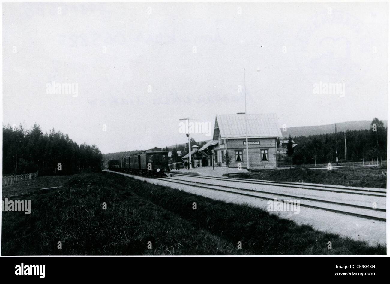 Verkehrsgebiet erbaut im Jahr 1898 und eröffnet am 15. Januar 1900. Stationshus aus Holz, restauriert im Jahr 1949. Stockfoto