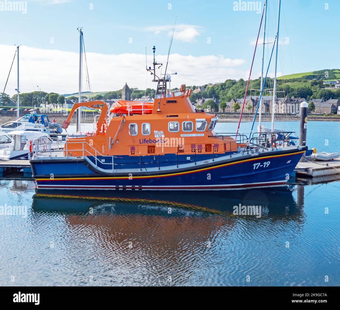 RNLI-Rettungsboot im Hafen von Campbeltown Stockfoto