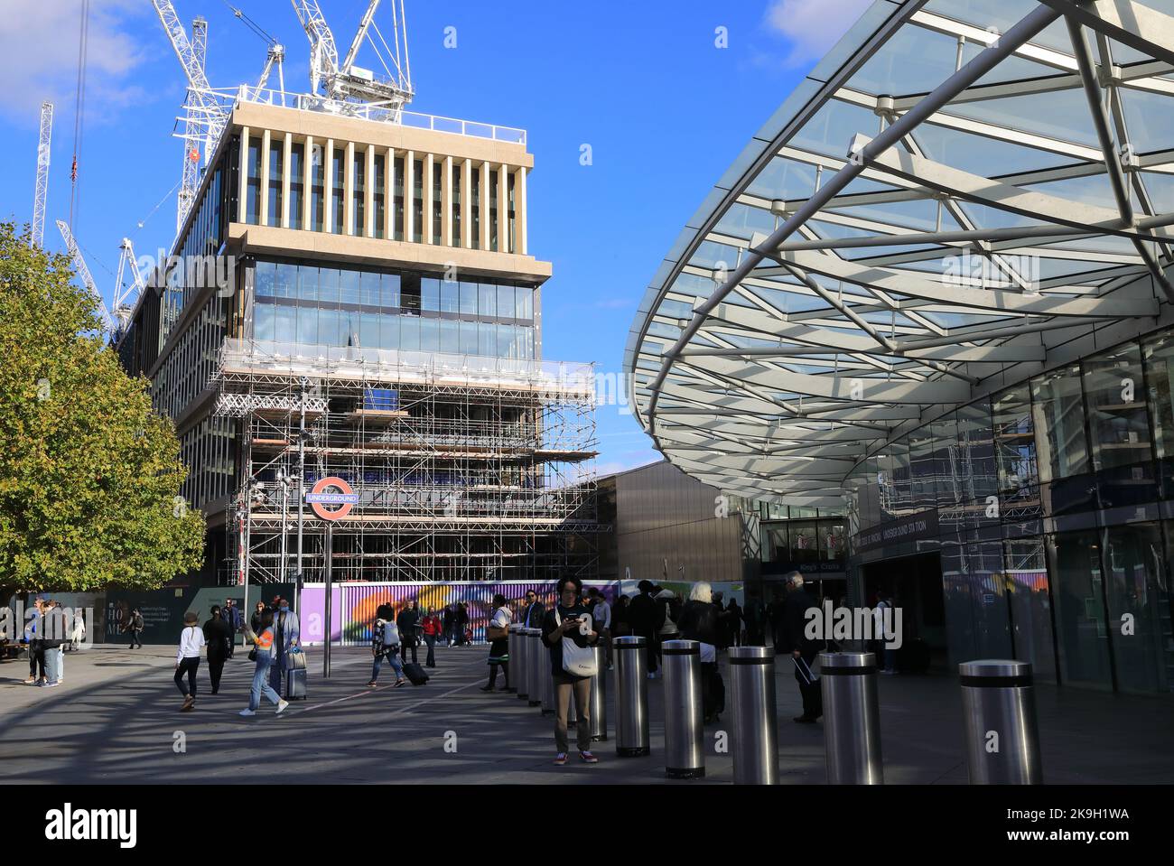 Bau des neuen „Landschaftsgärtnern“ von Google am Kings Boulevard am Bahnhof Kings Cross, London, Großbritannien Stockfoto