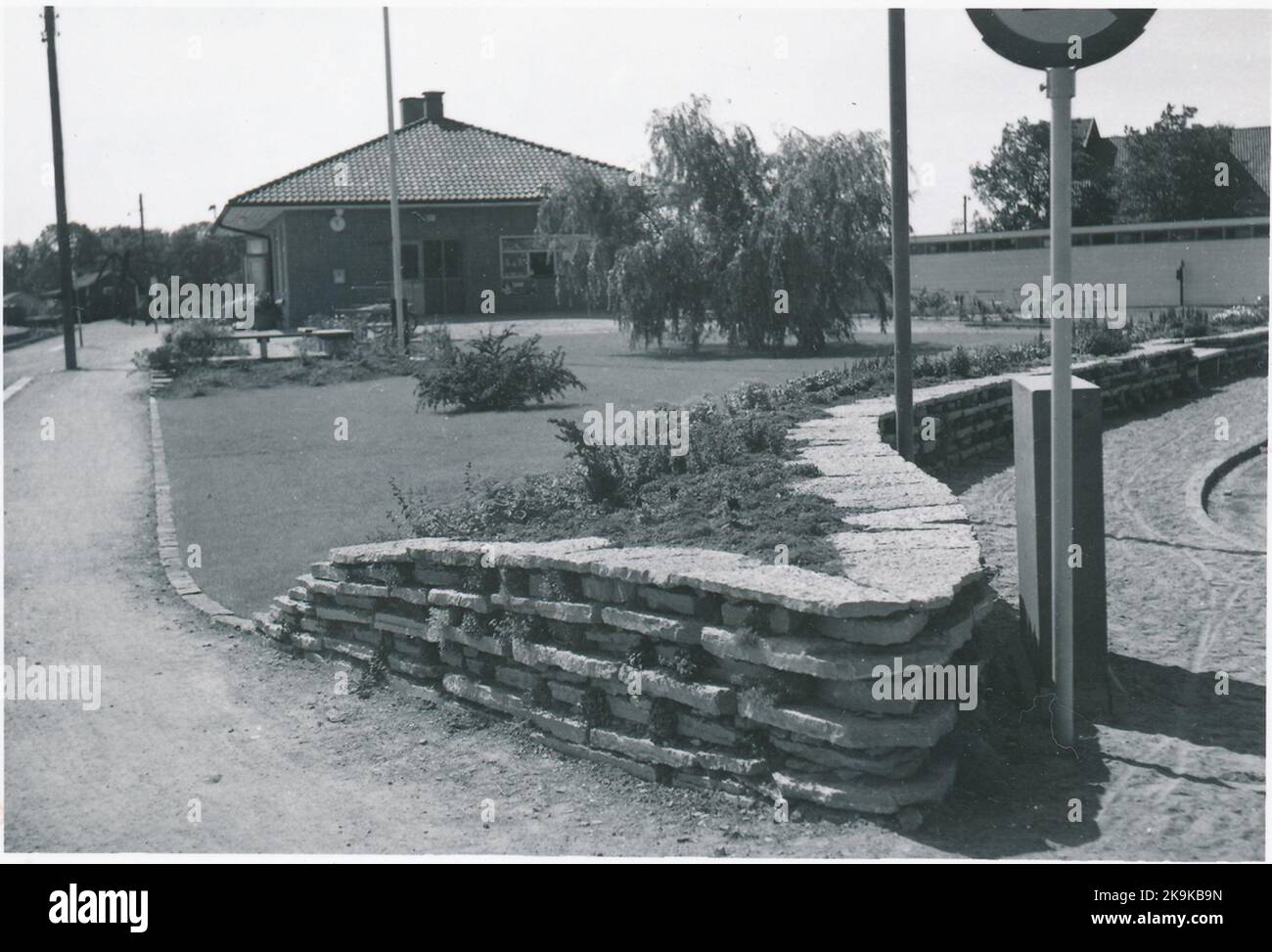 Gartenanlage am Bahnhof. Der Bahnhof wurde 1901 mit einem hölzernen
