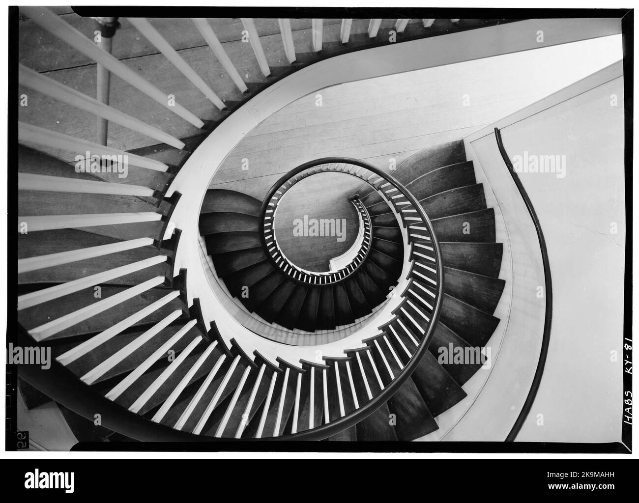 Jack Boucher - die Wendeltreppe des Shaker Center Family Trustees' Office (Shaker Guest House) im Jahr 1939. Stockfoto