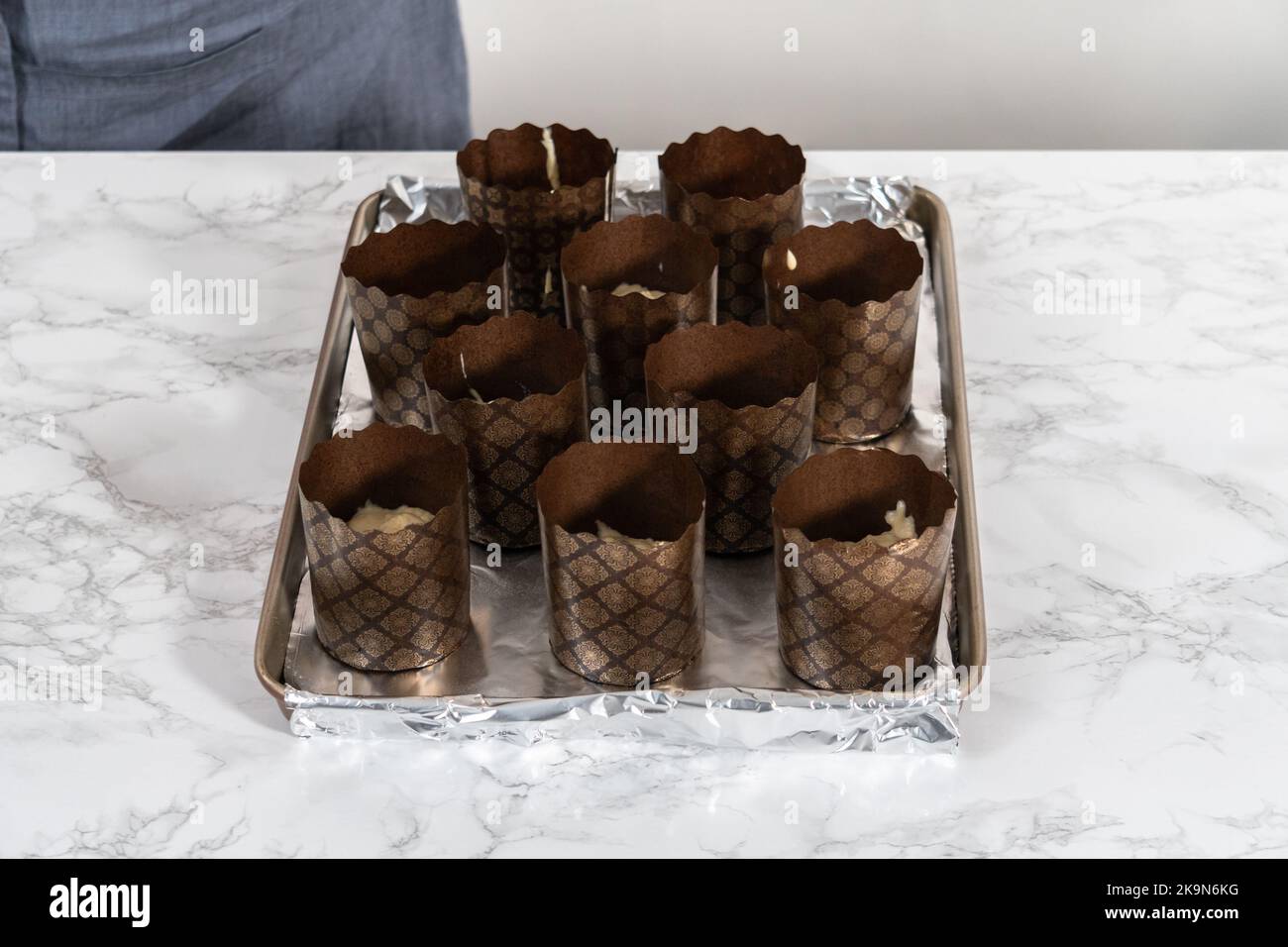 Mini-Osterbrot Kulich Stockfoto