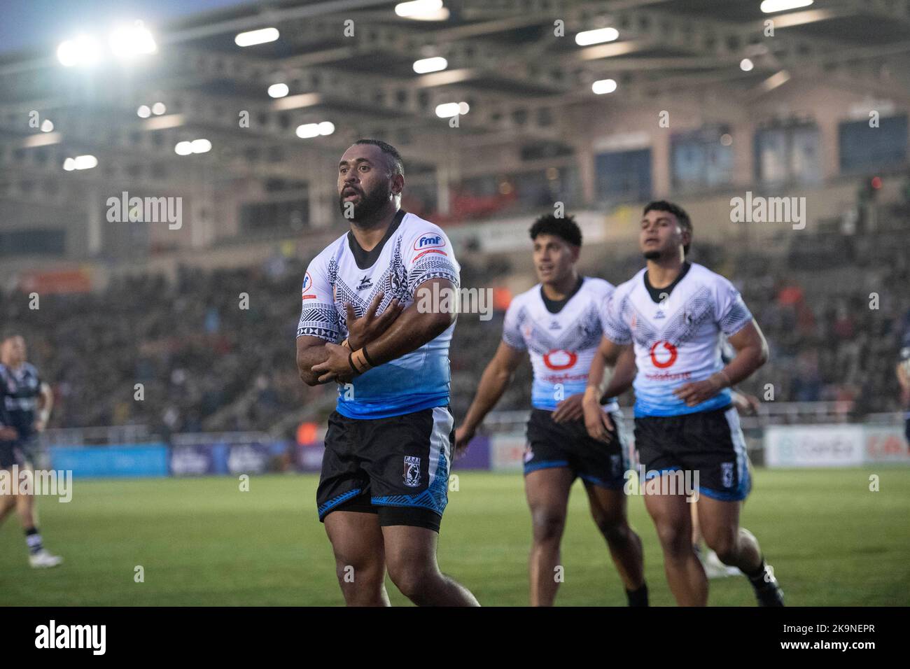 Fiji 2. Row Viliame Kikau kann sich beim Rugby League World Cup Pool B Spiel 2021 zwischen Fidschi und Schottland am Samstag, dem 29.. Oktober 2022, im Kingston Park, Newcastle, einen Versuch wagen und feiert. (Kredit: Trevor Wilkinson | MI News) Stockfoto