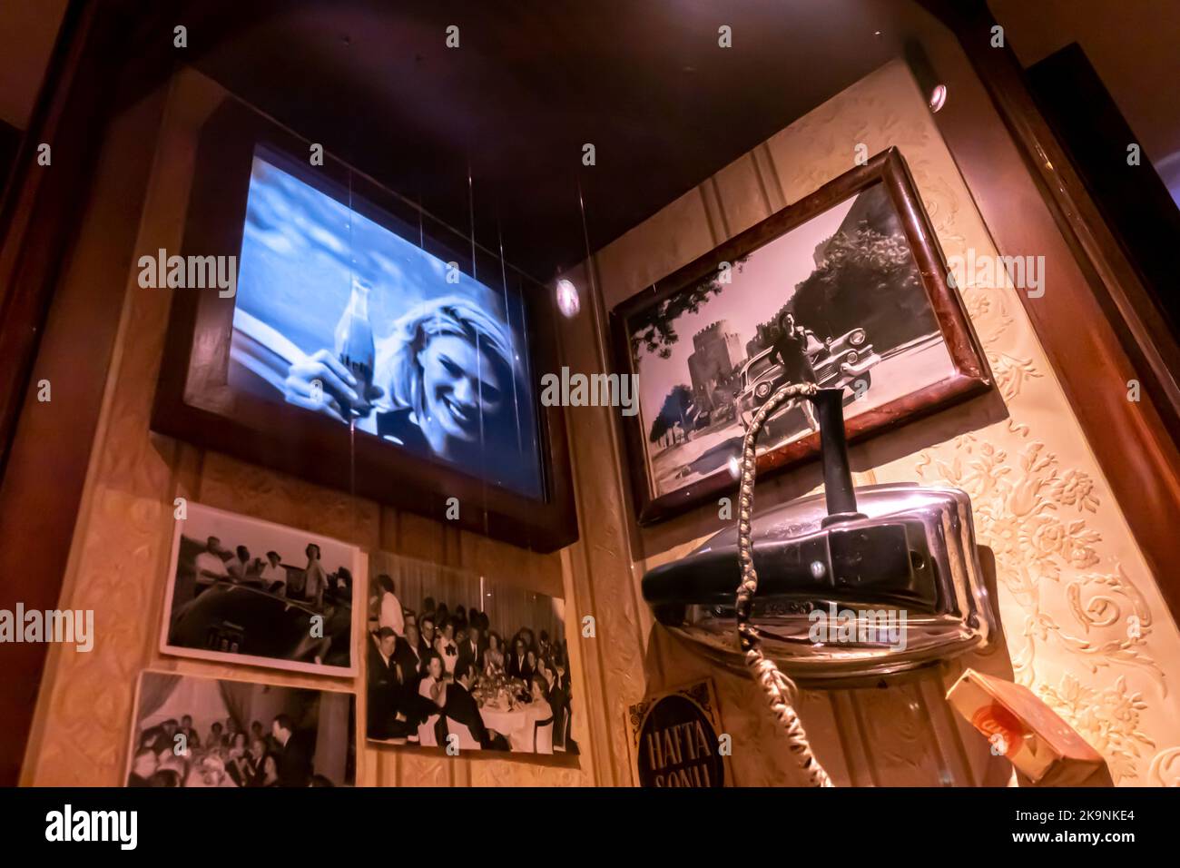 Exponaten im Museum der Unschuld, Istanbul, Türkei Stockfoto