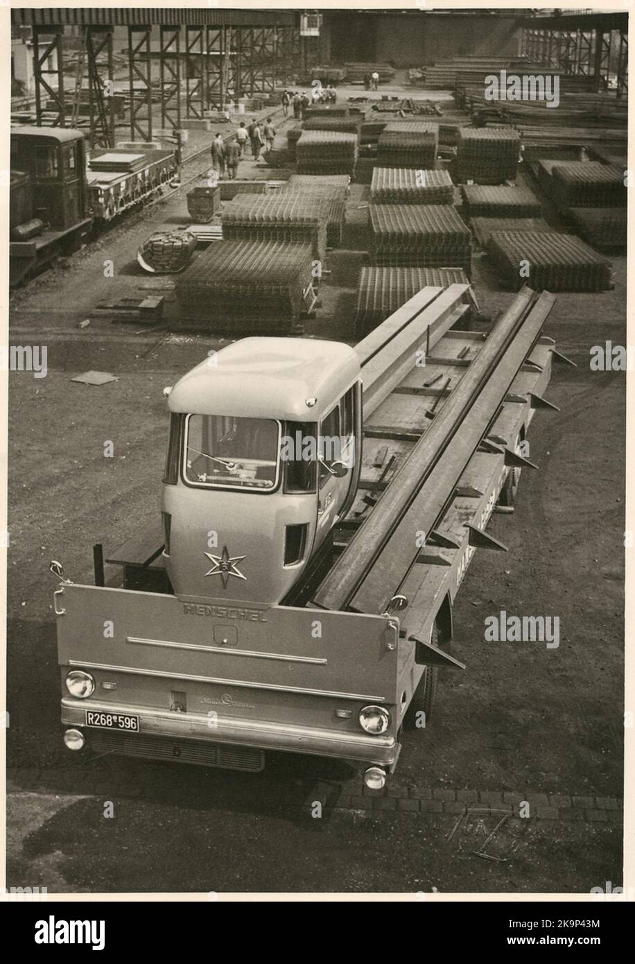 Henschel Truck geeignet für Langgut- und Verstärkungsnetze. Stockfoto