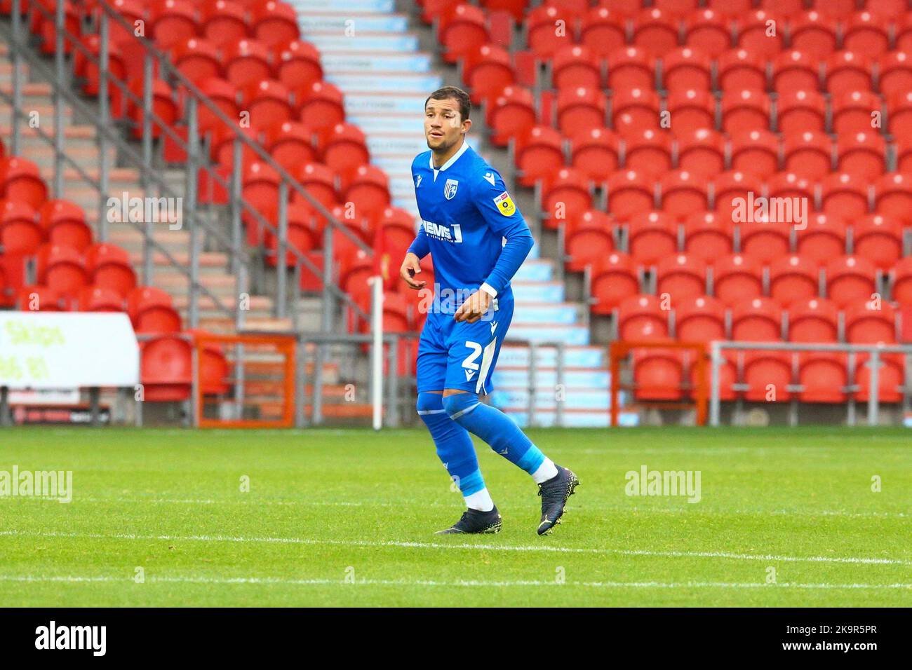 Eco - Power Stadium, Doncaster, England - 29.. Oktober 2022 Cheye Alexander (2) von Gillingham - während des Spiels Doncaster Rovers gegen Gillingham, Sky Bet League Two, 2022/23, Eco - Power Stadium, Doncaster, England - 29.. Oktober 2022 Credit: Arthur Haigh/WhiteRoseFotos/Alamy Live News Stockfoto