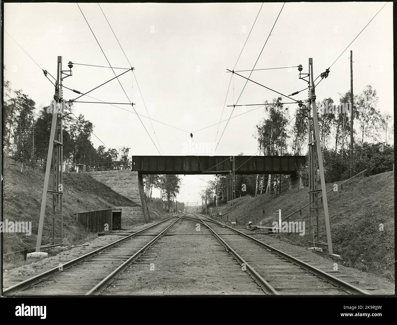 Elektrifizierte Eisenbahnlinie. Stockfoto