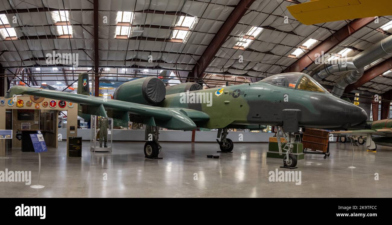 Ein A-10 Warthog, der im Pima Air and Space Museum ausgestellt ist Stockfoto