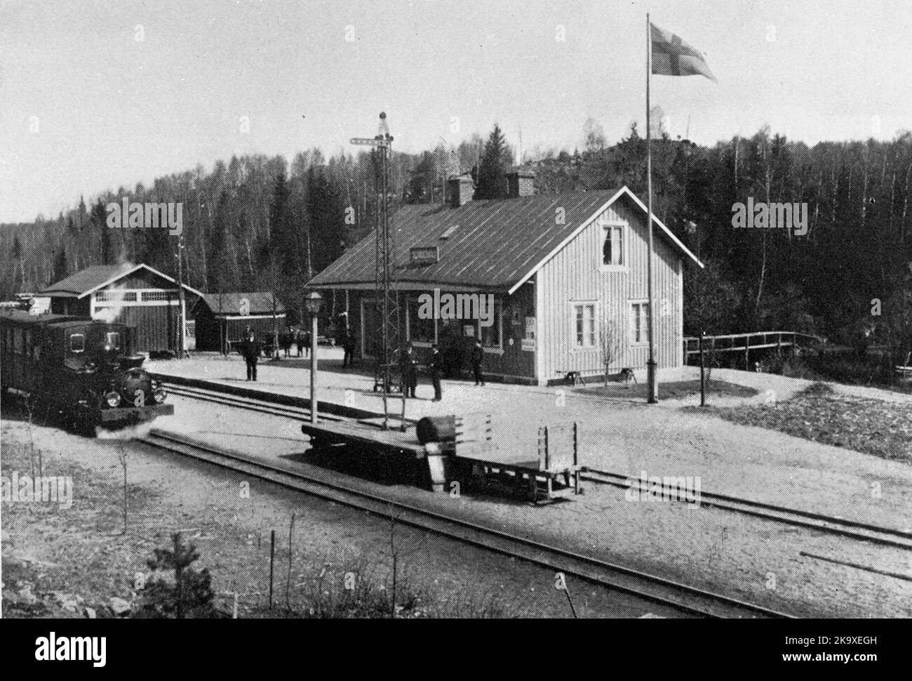 Blauer Bahnhof. Stockfoto