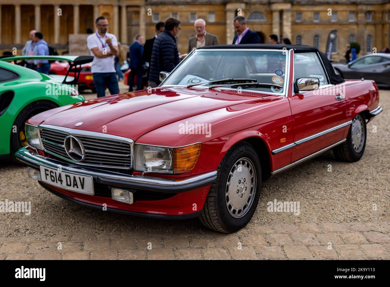 Mercedes-Benz 300 SL ‘F614 DAV’ auf der Automobilausstellung Concours d’Elégance am 4.. September 2022 im Blenheim Palace zu sehen Stockfoto