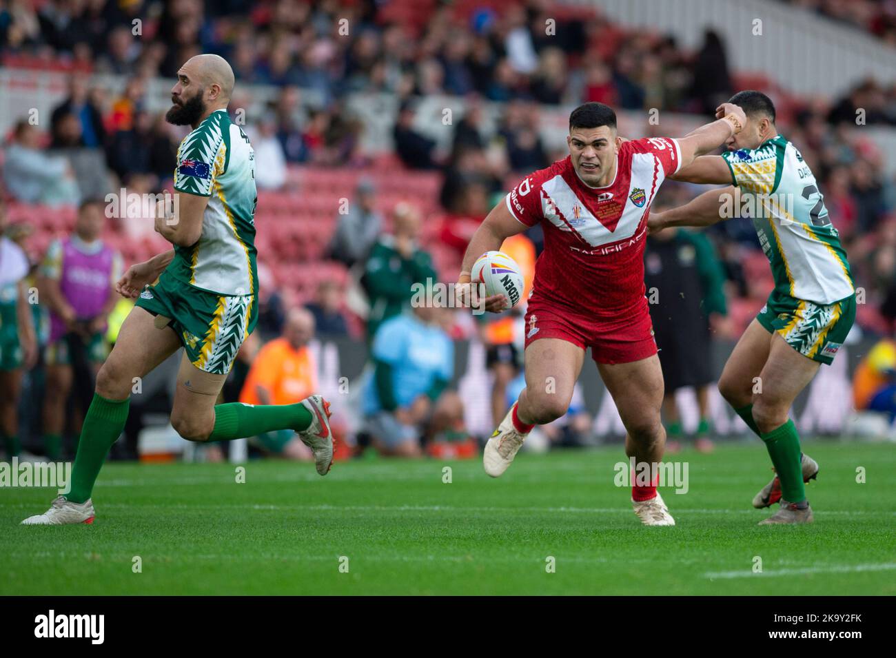 Middlesbrough, Großbritannien. 30.. Oktober 2022.Tonga Reserve David Fifita beim Rugby League World Cup Pool D Spiel 2021 zwischen Tonga und Cook Islands im Riverside Stadium, Middlesbrough, am Sonntag, 30.. Oktober 2022. (Kredit: Trevor Wilkinson | MI Nachrichten) Kredit: MI Nachrichten & Sport /Alamy Live Nachrichten Stockfoto