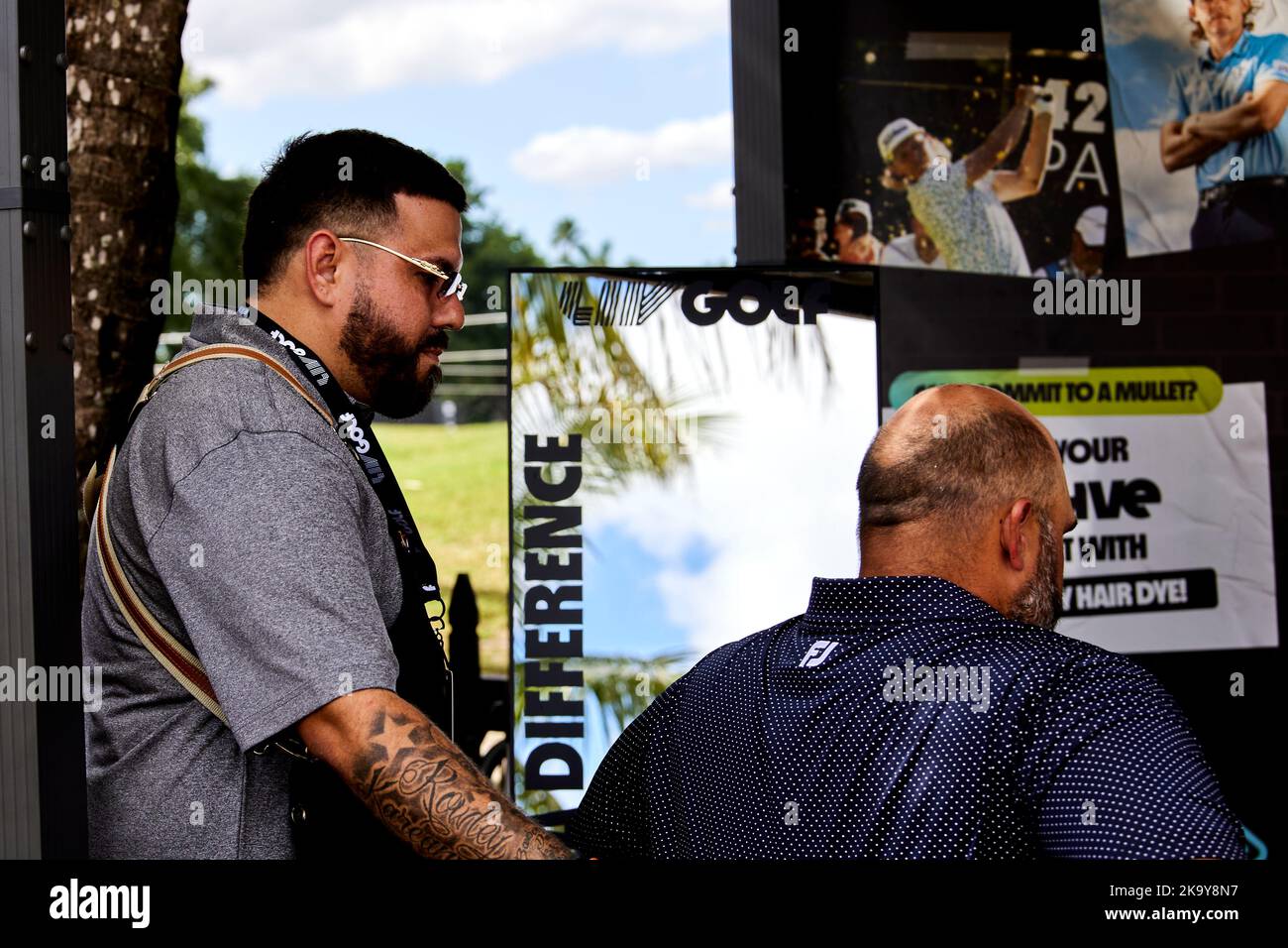 Miami, FL, USA. 30.. Oktober 2022. Sonntagsfinale der LIV Golf Team Championship Miami bei Trump National Doral Miami, Doral, Florida Sonntag, 30. Oktober 2022. Kredit: Yaroslav Sabitov/YES Market Media/Alamy Live Nachrichten Stockfoto