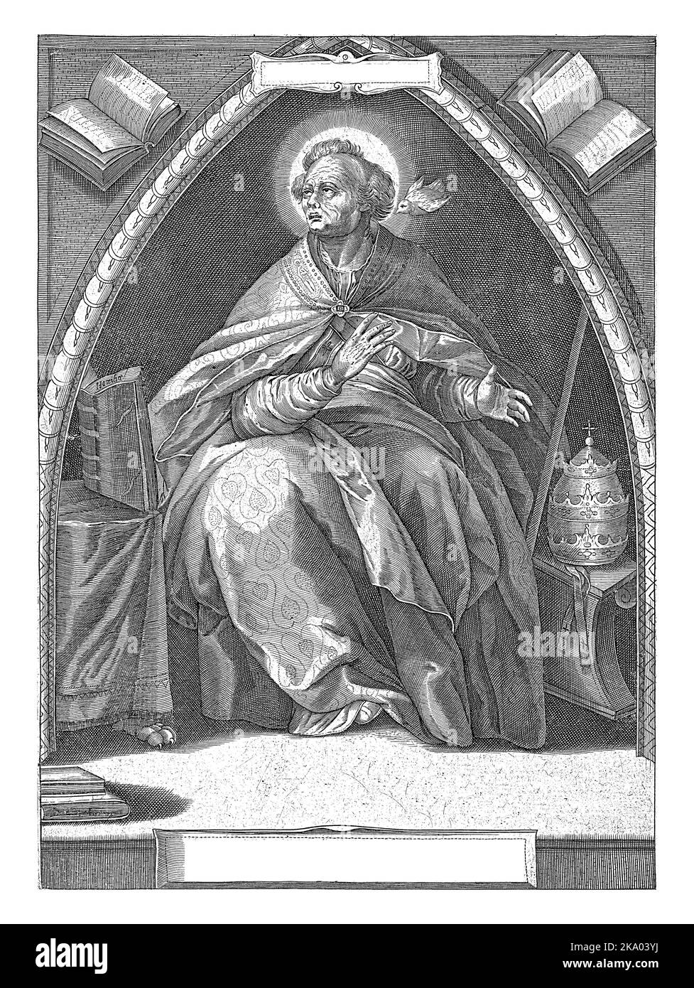 Der heilige Papst Gregor I. saß in einem Kirchengewölbe. Er trägt die päpstlichen Roben und seine päpstliche Tiara liegt neben ihm auf einer Bank. Eine Taube, das persönliche Attribut Stockfoto