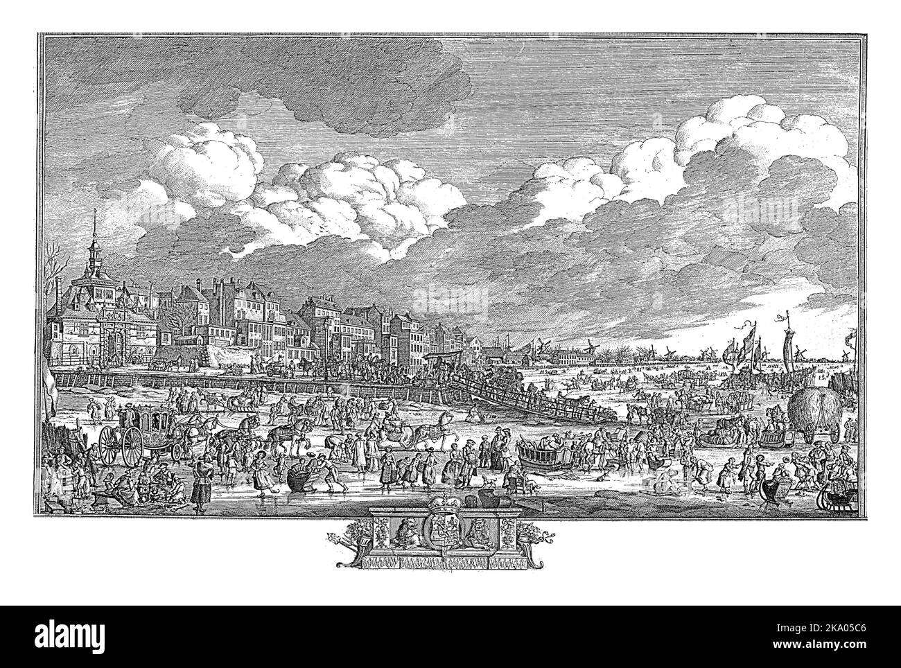 Eisspaß auf der Maas bei Rotterdam, Paulus Constantijn la Fargue, 1763 Blick auf den Osten von Rotterdam mit den gefrorenen Maas. Eine große Menschenmenge ist zu sehen Stockfoto