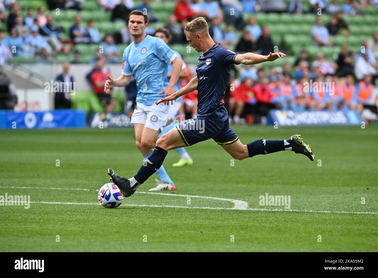 Melbourne, Australien. 30. Oktober 2022. Melbourne City gegen Wellington Phoenix, Angreifer über Wellington Phoenix, Benjamin Waine im AAMI Park. Stockfoto