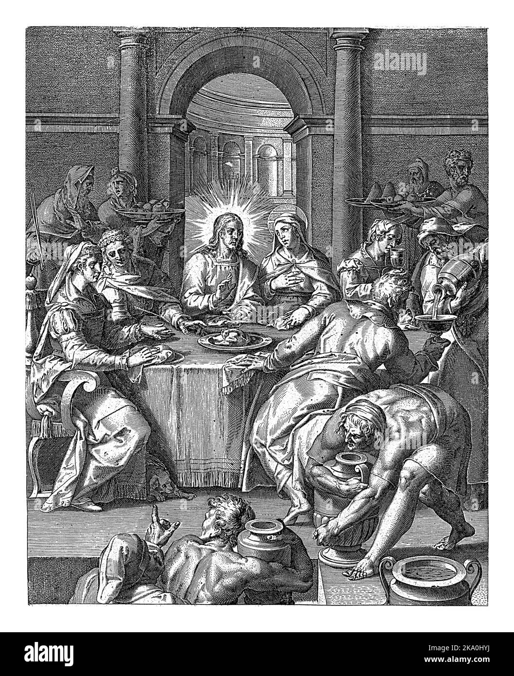 Christus sitzt an einem Tisch mit Maria neben ihm. Links sind zwei Frauen, rechts eine Frau, die aus einem Becher trinkt. Im Vordergrund, Krüge von Stockfoto