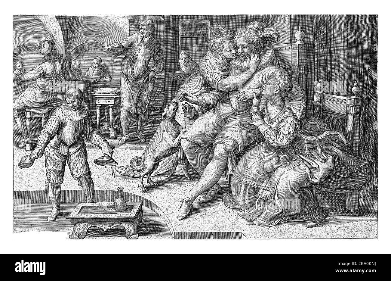 Ein reicher Mann sitzt in einer Bar mit zwei lässigen Mädchen neben ihm. Zwei Hunde springen auf sein Bein. Ein Diener bringt Wein und ein anderer bringt Essen. Stockfoto