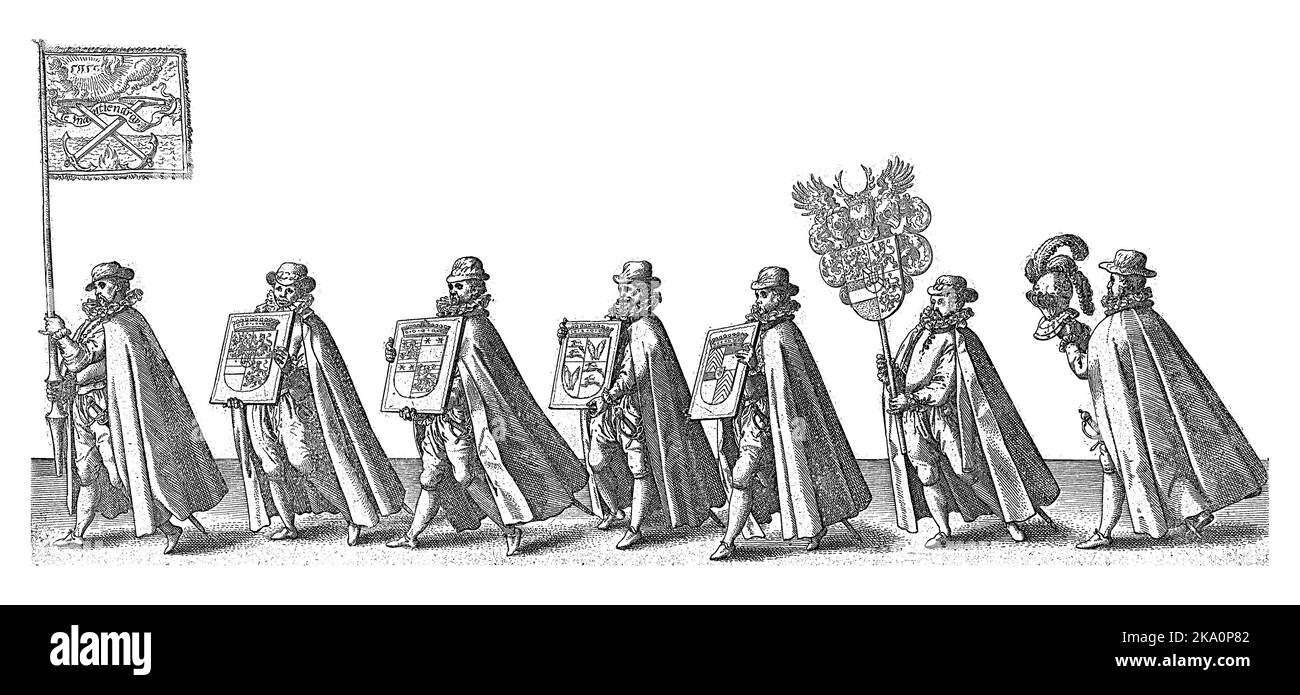 Sie tragen ein Banner mit gekreuzten Verankerungen und das Motto je Maintendray, vier Wappen Nassaus Stockfoto