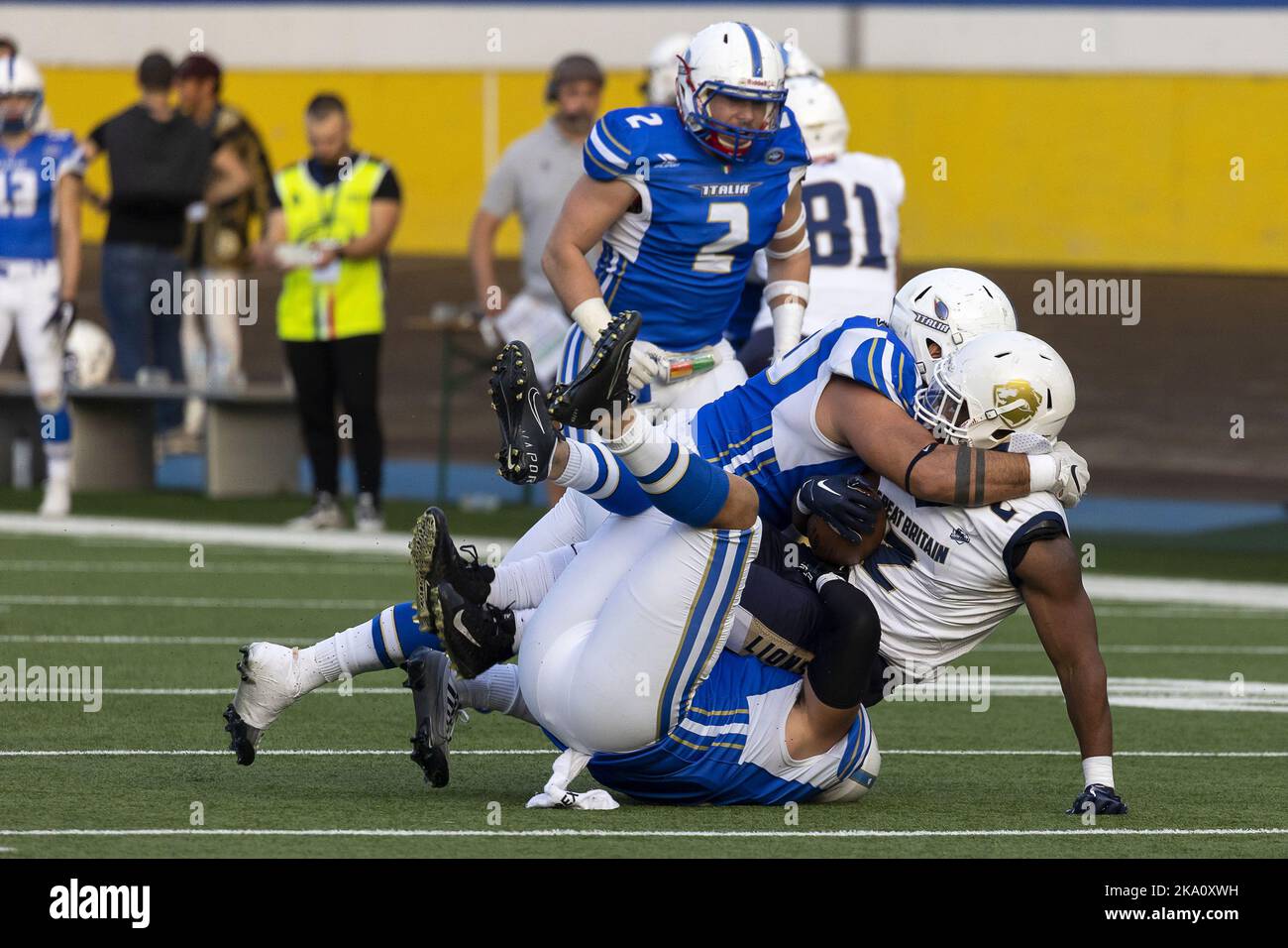 Velodromo Vigorelli, Mailand, Italien, 30. Oktober 2022, Spieler Italiens in Aktion während der Europameisterschaft 2023 Qualifiers - Italien gegen England - Fußball Stockfoto