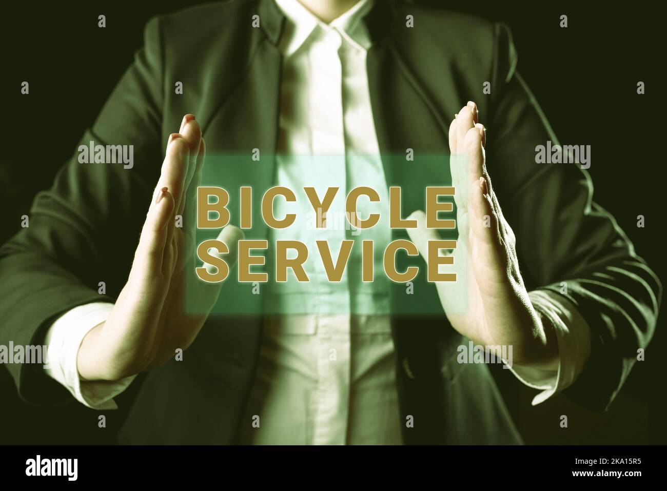 Textunterschrift mit einem Fahrrad-Service. Internetkonzept Schaffung eines Namens, der eine Produktkauffrau in Suit Holding identifiziert und unterscheidet Stockfoto