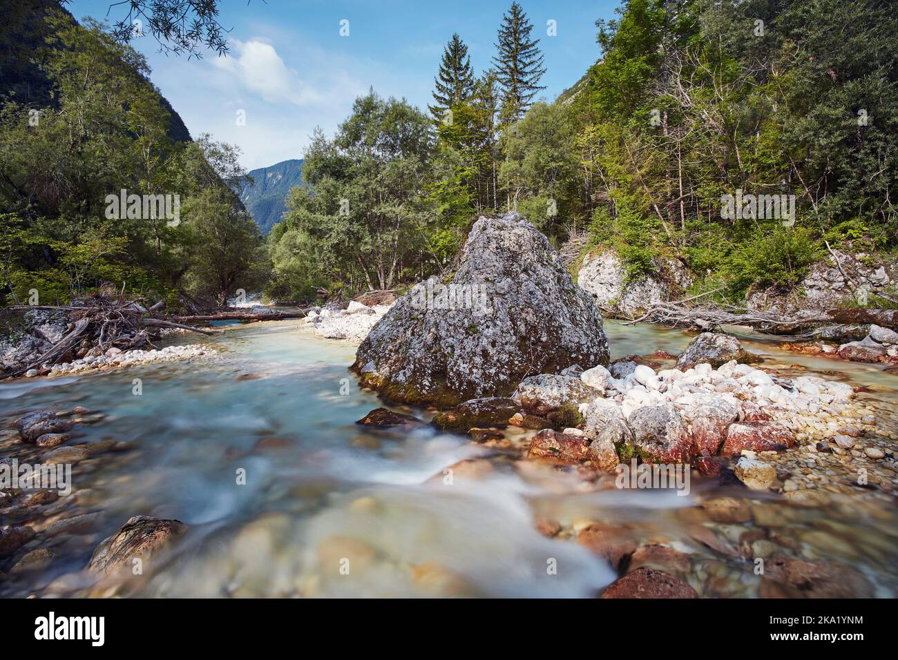 Einer der letzten wilden Flüsse Europas, der Soca Stockfoto