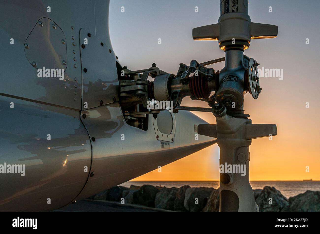 Agusta 109 'Power' Executive-Hubschrauber bei Sonnenuntergang Stockfoto