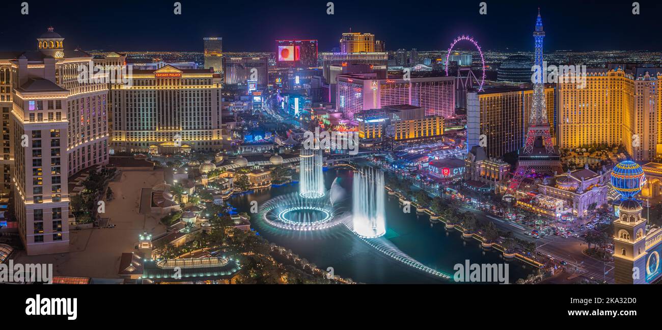 Wunderschöne Aussicht auf den Las Vegas Strip (Nacht, Panorama) Stockfoto