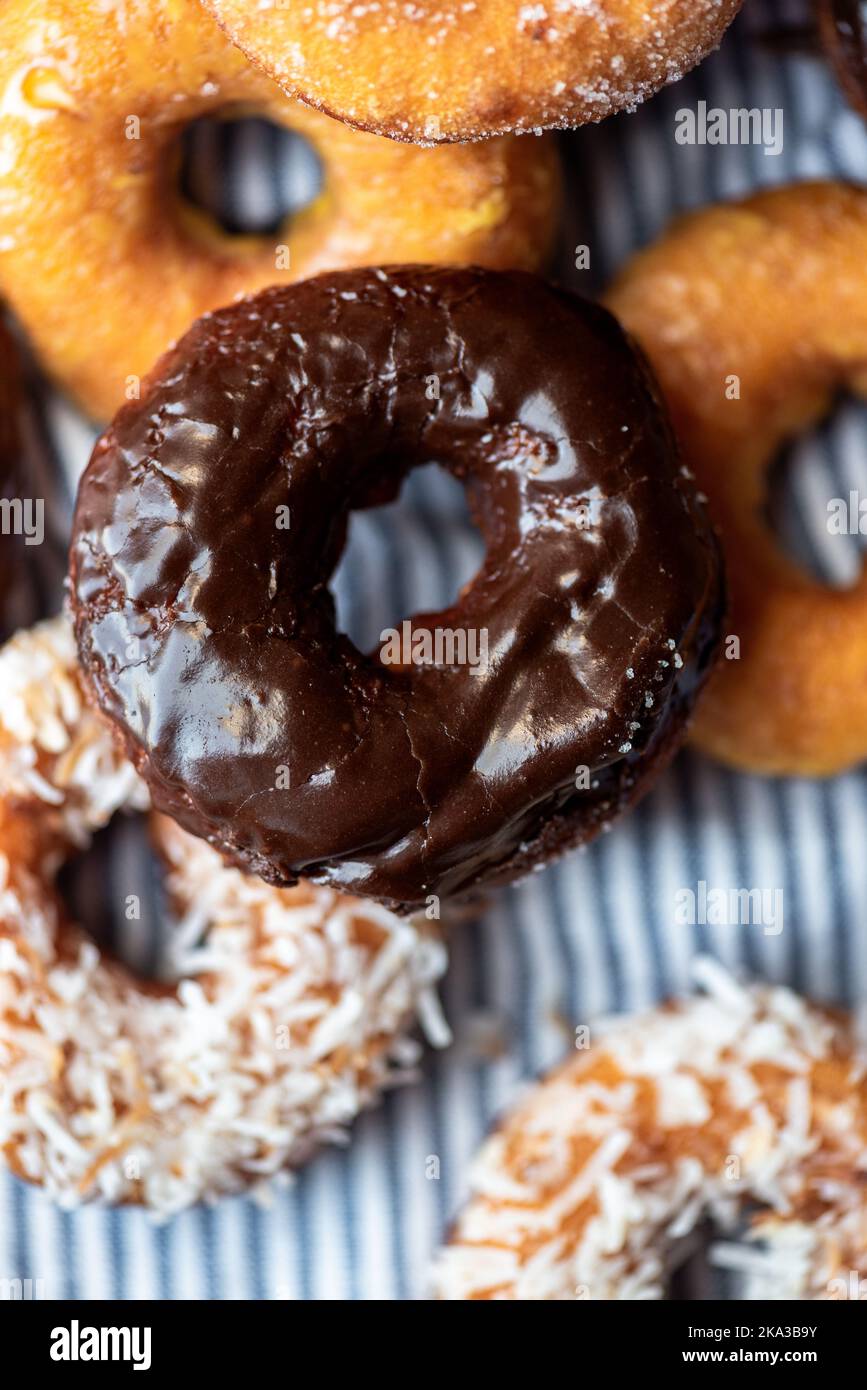 Single Chocolate Donut Nahaufnahme Stockfoto