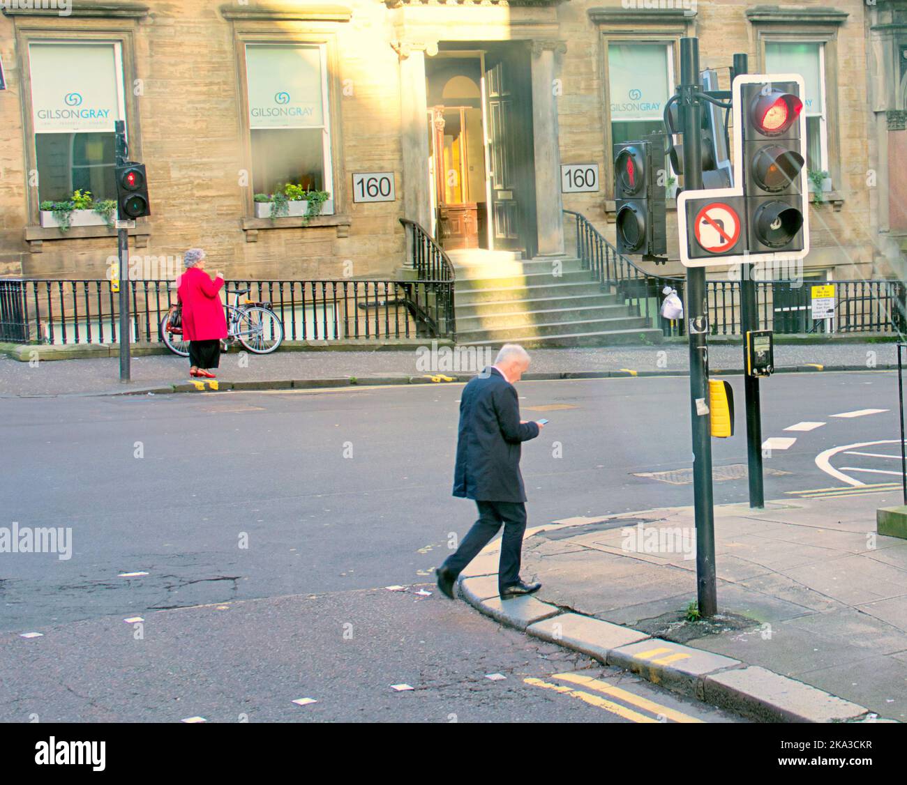 Fußgänger auf der Hope Street Glasgow, Schottland, Großbritannien Stockfoto