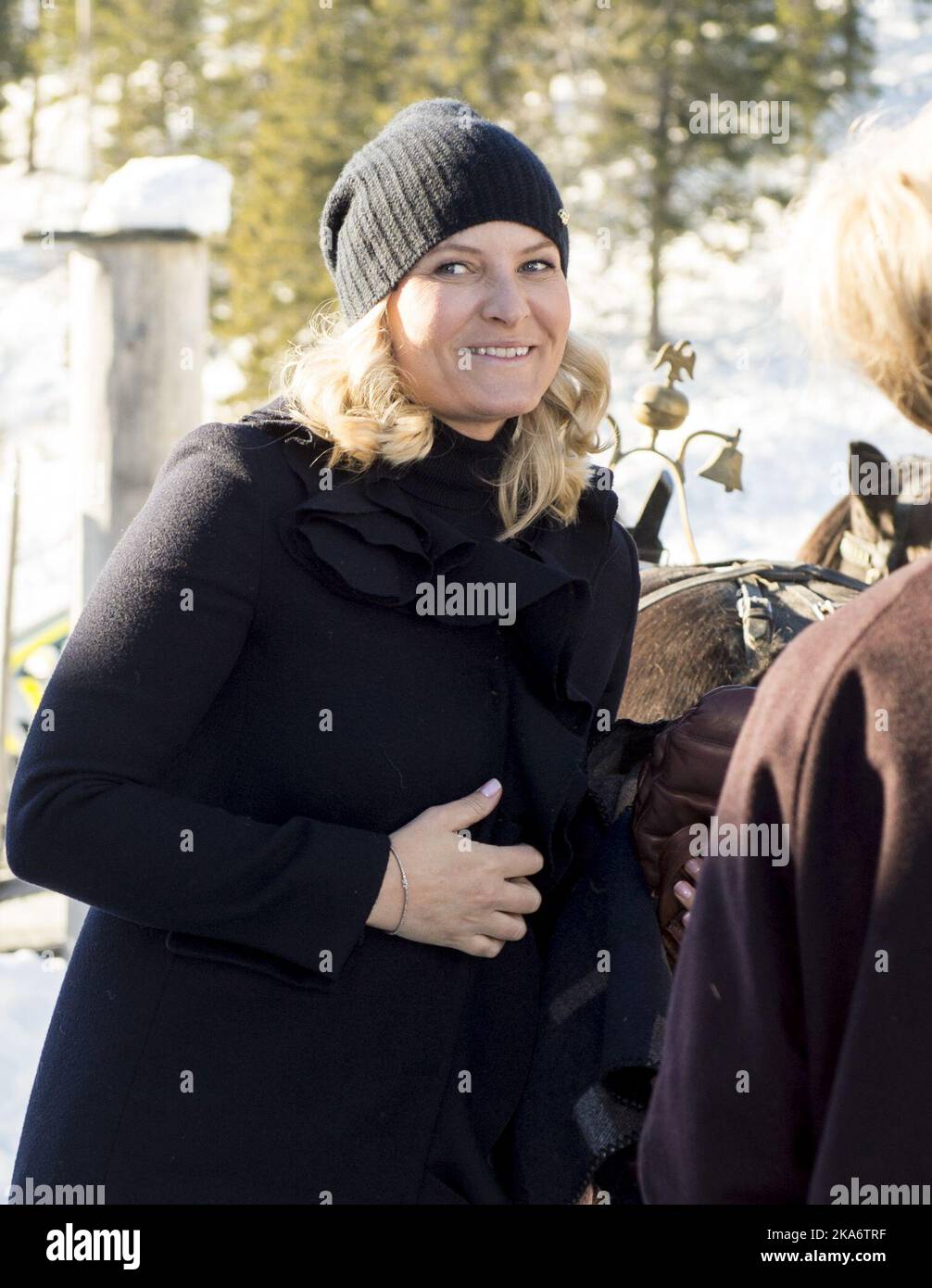 Trondheim, Norwegen 20170307. Kronprinzessin Mette-Marit (im Bild), Boerge Brende und führende Vertreter von UN Women and Innovation Norway sind in Trondheim am Standort, wo sie ein neues Kooperationsabkommen über effektive Lösungen für Hilfswerke und humanitäre Krisen unterzeichnet haben. Foto: NED Alley / NTB scanpix Stockfoto