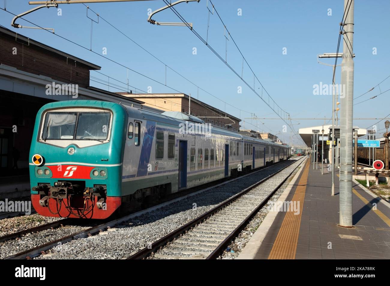 Italienische Eisenbahnen / Trenitalia Piano Ribassato (unterer Boden