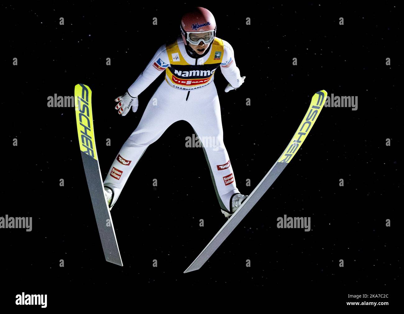 Lillehammer 20211205. Marita Kramer (AUT) in der Qualifikation für die Damen-WM-Damen HS140 in Lysgaardsbakkene-Springanlage in Lillehammer. Foto: Geir Olsen / NTB Stockfoto