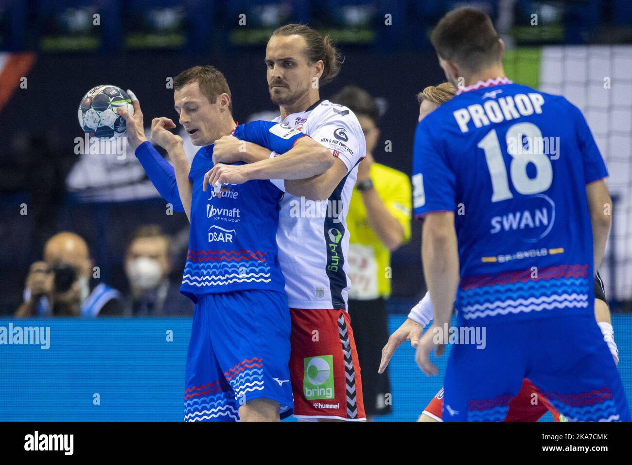 KoÅ¡ICE, Slowakei 20220113. Der Norweger Kent Robin Tönnesen beim Handballspiel zwischen Norwegen und der Slowakei in Steel ArÃ©na während der Europameisterschaft 2022 in der Slowakei und Ungarn. Foto: Annika Byrde / NTB Stockfoto