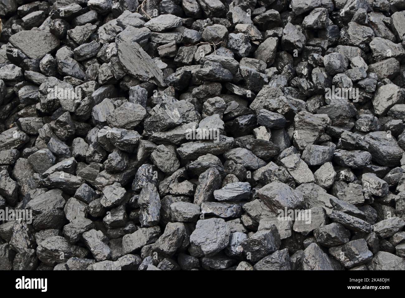 Kohle zum Abfeuern von Dampfmaschinen, in Bunkern, Keighley & Worth Valley Railway Stockfoto
