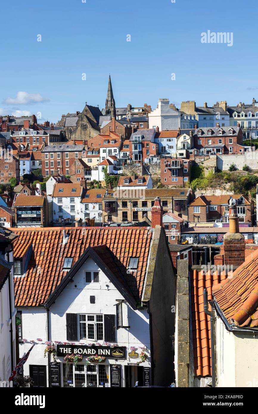 Über die Dächer von Whitby North Yorkshire England Stockfoto