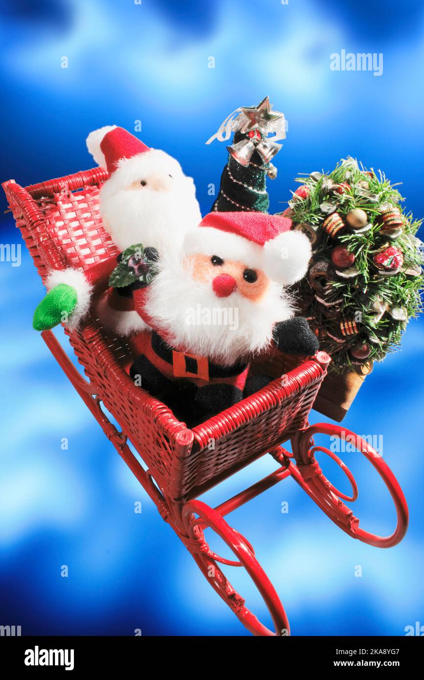 Weihnachten; Weihnachten; Dekoration; Ornamente; Ikone; Weihnachtsmann; Weihnachtsmann; Figuren; Figuren; Weihnachtsmann; Symbol; symbolisch; Weihnachtsgrüße; festliche SE Stockfoto