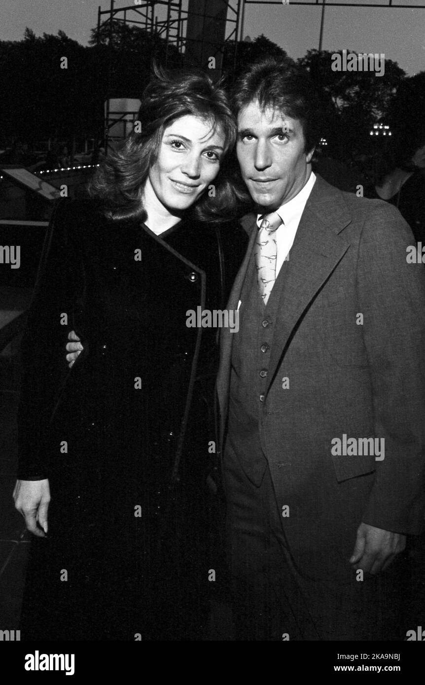 Henry Winkler mit Frau, Stacey Weitzman um die 1980er Jahre Credit: Ralph Dominguez/MediaPunch Stockfoto