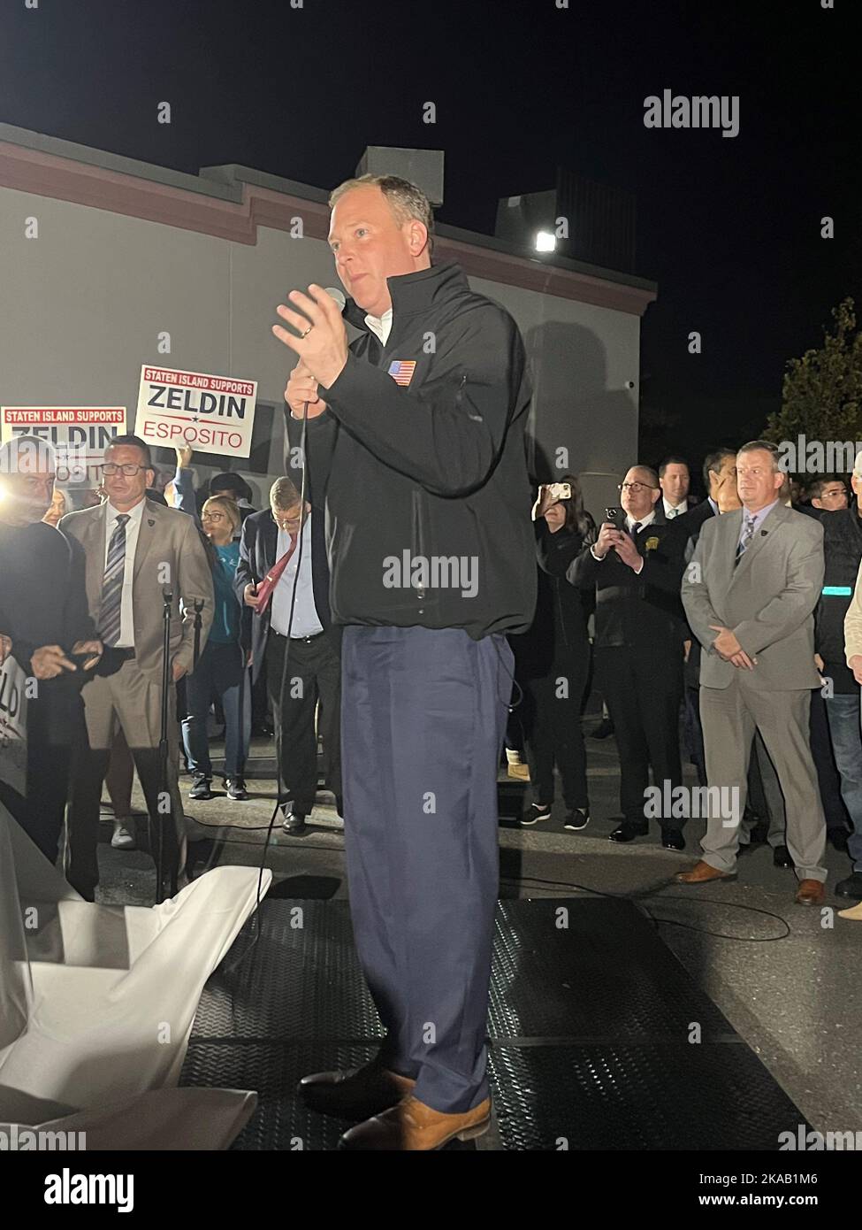 New York, US, November 1 2022, New York NY: Lee Zeldin bei der Get Out the Vote Rallye in Staten Island New York am 1 2022. November Credit: mpi99/MediaPunch Stockfoto