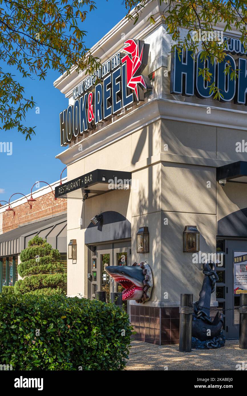 Hook & Reel-Restaurant mit Fisch und Meeresfrüchten und Bar in Snellville (Metro Atlanta), Georgia. (USA) Stockfoto