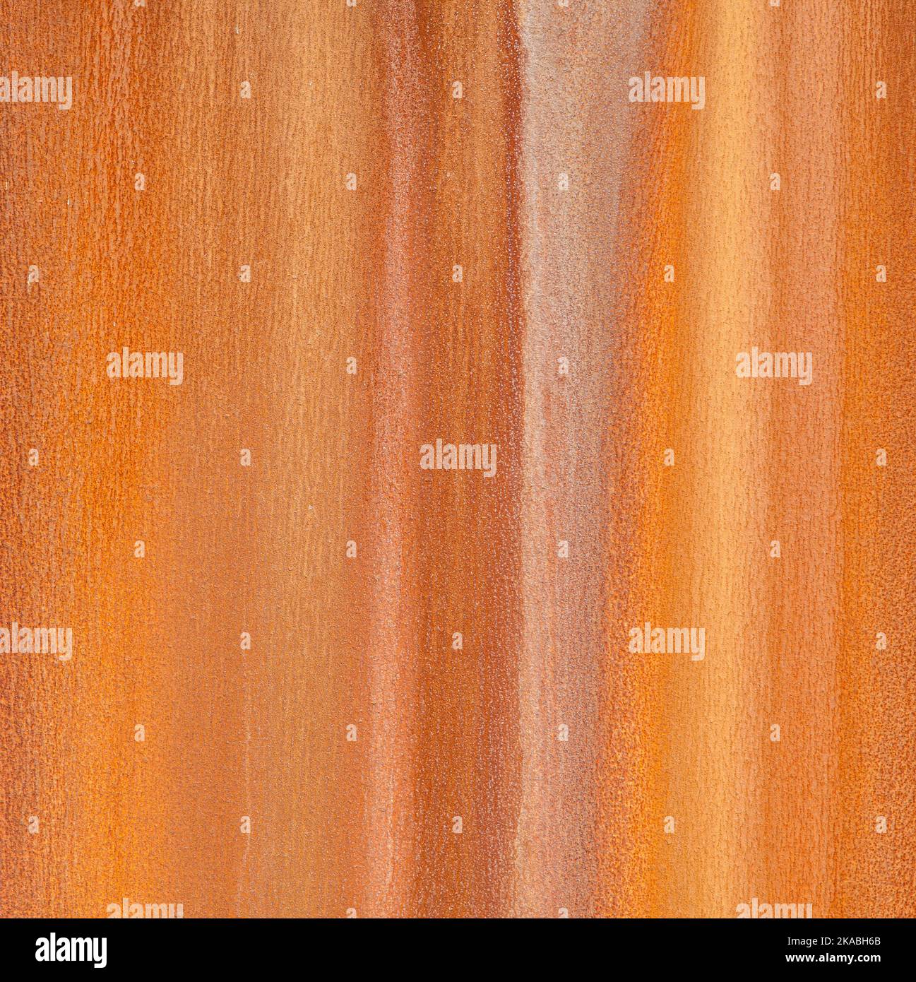 Rostiger Metallhintergrund aus einem alten Industrietank Stockfoto