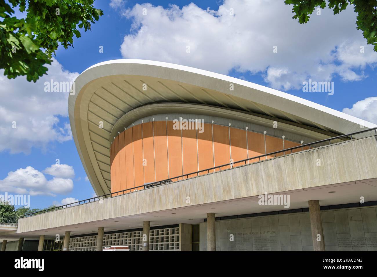 Haus der Kulturen der Welt, John-Foster-Dulles-Allee, Tiergarten, Berlin, Deutschland Stockfoto Haus der Kulturen der Welt, John-Foster-Dulles-Allee, Tiergarten, Berlin, Deutschland Stockfoto