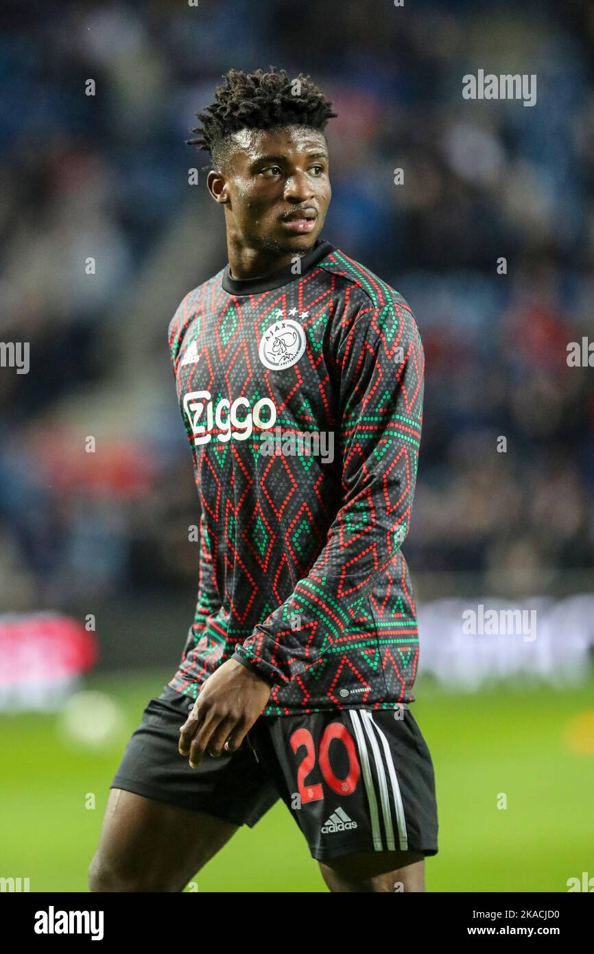 MOHAMMED KUDUS, professioneller Fußballspieler, der für Ajax spielt, bei einer Trainingseinheit im Ibrox-Stadion in Glasgow vor dem UEFA-Champions-League-Spiel Stockfoto