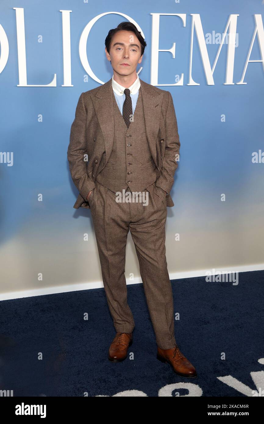 Los Angeles, Ca. 1.. November 2022. David Dawson bei der LA-Premiere von My Policeman am 1. November 2022 im Regency Bruin Theater in Los Angeles, Kalifornien. Quelle: Saye Sadou/Media Punch/Alamy Live News Stockfoto