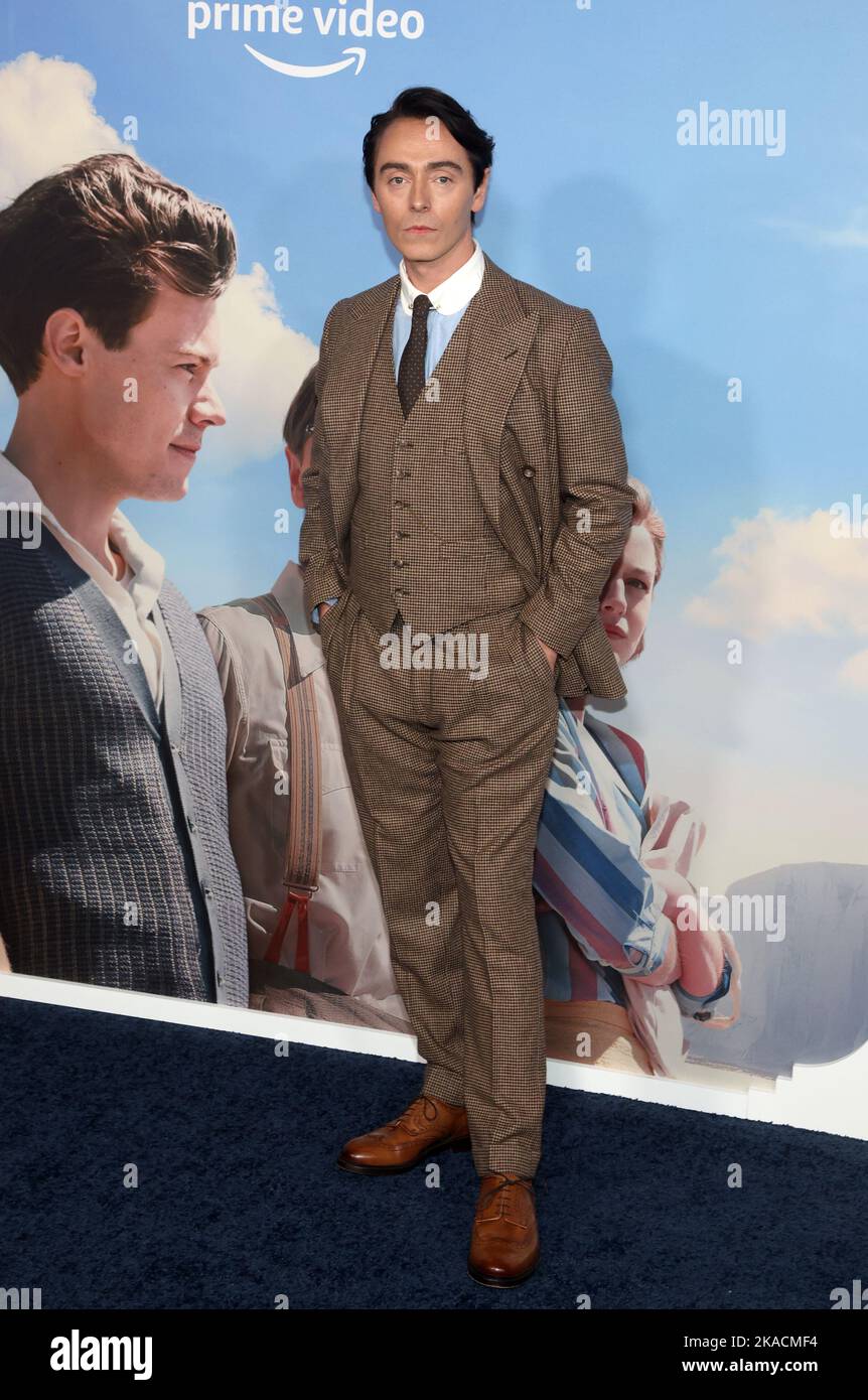 Los Angeles, Ca. 1.. November 2022. David Dawson bei der LA-Premiere von My Policeman am 1. November 2022 im Regency Bruin Theater in Los Angeles, Kalifornien. Quelle: Saye Sadou/Media Punch/Alamy Live News Stockfoto