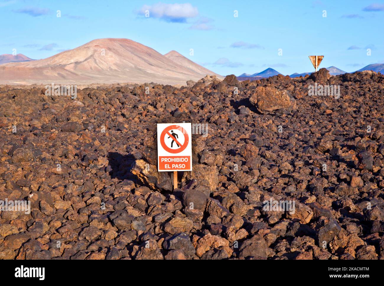 schild Tresspassing im Vulcano National Parc Timanfaya, Lanzarote verboten Stockfoto