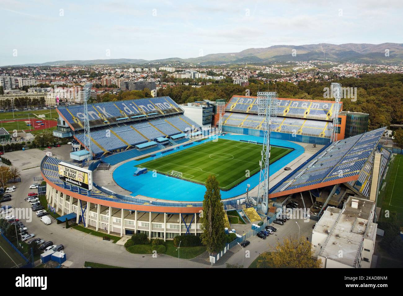 Luftaufnahme des Maksimir-Stadions, Heimat des GNK Dinamo Zagreb, am 20. Oktober 2022 in Zagreb, Kroatien. Foto: Luka Stanzl/PIXSELL Stockfoto